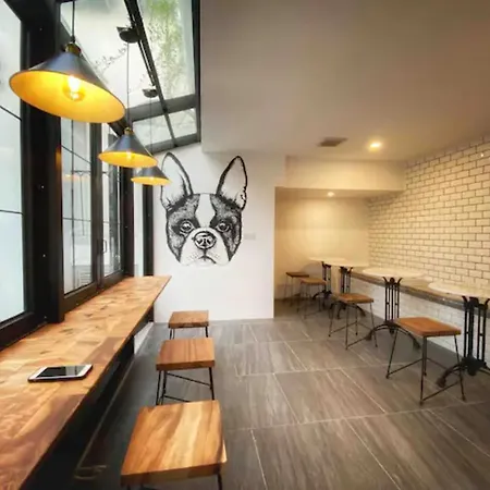 Loewys Home Tanjung Duren Jakarta Barat-2